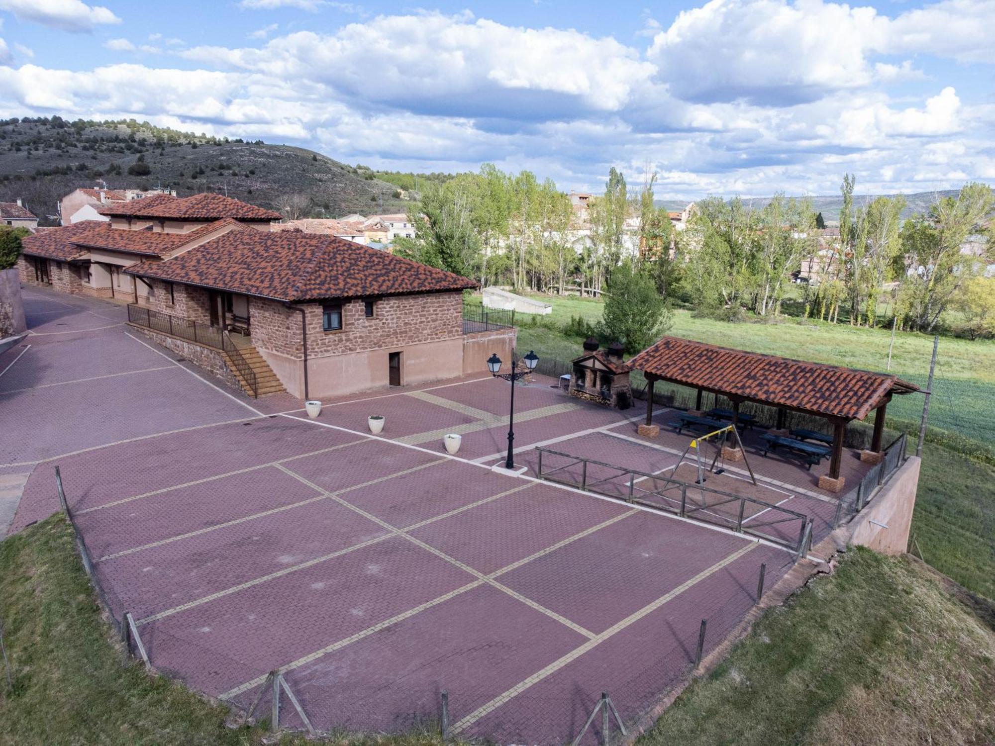 Holiday home Miraltajo Corduente